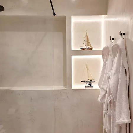 Artis Blue Relax Himarë