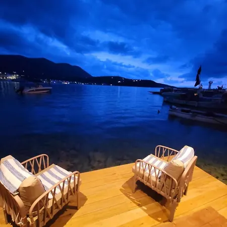 Artis Blue Relax Himare