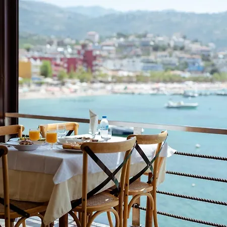 فندق Artis Blue Relax 4*