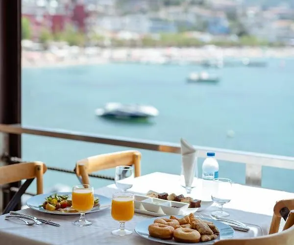 Artis Blue Relax Hotel 4*